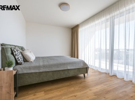 Pronájem bytu, 2+kk, 73 m²