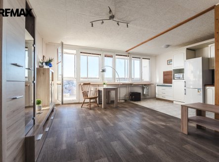 Pronájem bytu, 3+kk, 80 m²