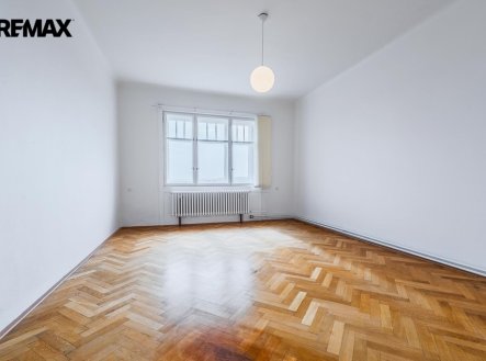 Pronájem bytu, 3+kk, 90 m²