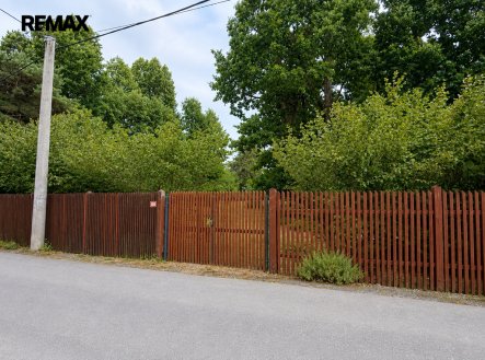 Prodej pozemku pro bydlení, 2 039 m²