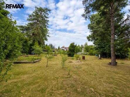 Prodej pozemku pro bydlení, 2 039 m²