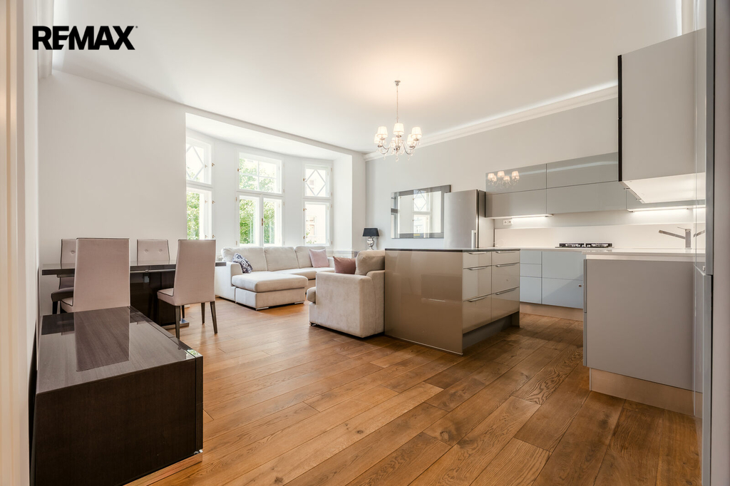 brodina-kafkova-dsc2854-hdr-1.jpg