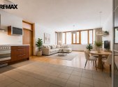 Pronájem bytu, 2+kk, 77 m²