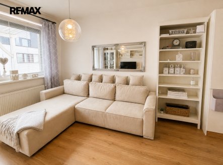 Prodej bytu, 3+kk, 10 100 m²