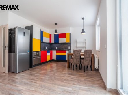 Pronájem bytu, 2+kk, 56 m²