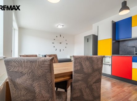 Pronájem bytu, 2+kk, 56 m²