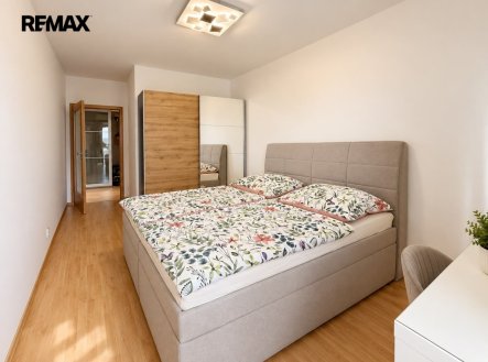 Pronájem bytu, 2+kk, 15 424 m²