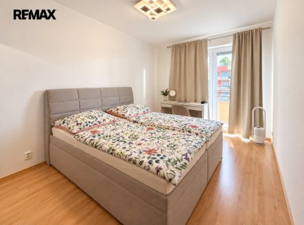 Pronájem bytu, 2+kk, 15 424 m²