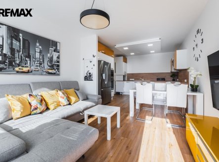 Pronájem bytu, 3+kk, 75 m² obrázek