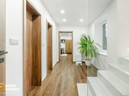 Prodej domu/vily, 308 m²