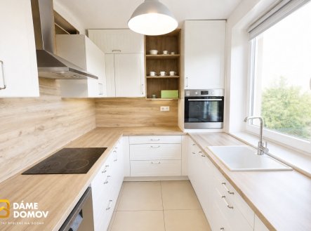 Pronájem bytu, 3+1, 82 m²