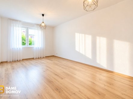 Pronájem bytu, 3+1, 82 m²