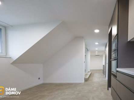 Pronájem bytu, 3+1, 129 m²
