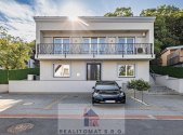 Pronájem bytu, 4+kk, 267 m²