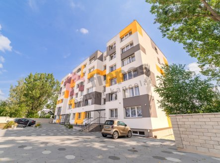 Pronájem bytu, 2+kk, 61 m²