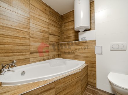 Pronájem bytu, 4+kk, 117 m²