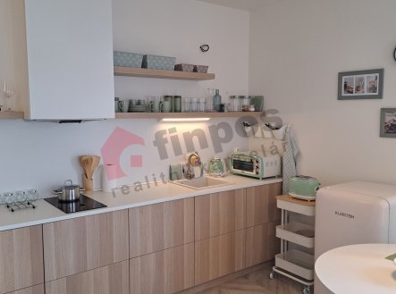 Pronájem bytu, 1+kk, 40 m²