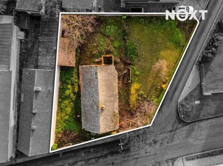 Prodej pozemku pro bydlení, 704 m² obrázek