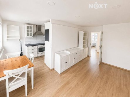 Pronájem bytu, 3+kk, 60 m²