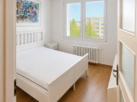 Pronájem bytu, 3+kk, 60 m²
