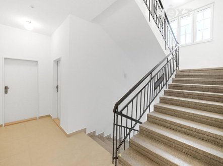 Prodej komerčního objektu, administrativní budova, 254 m²
