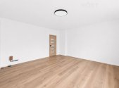 Prodej komerčního objektu, administrativní budova, 254 m²