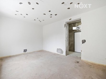 Prodej komerčního objektu, administrativní budova, 254 m²