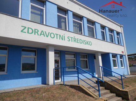 Pronájem komerčního objektu, jiný, 127 m²