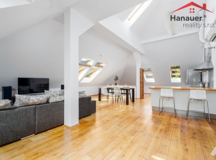 Prodej bytu, 3+kk, 157 m²