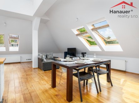 Prodej bytu, 3+kk, 157 m²