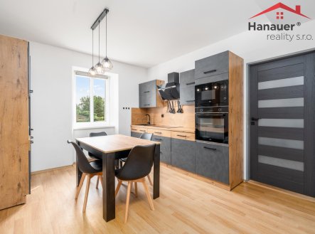 Prodej komerčního objektu, jiný, 487,5 m²