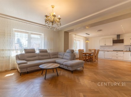 Prodej domu/vily, 180 m²