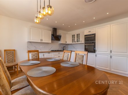 Prodej domu/vily, 180 m²