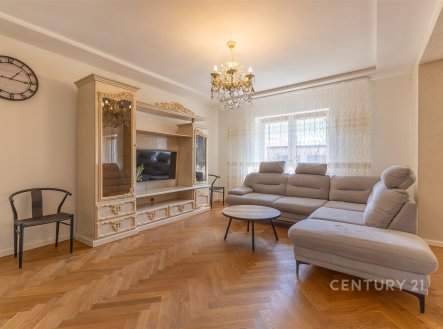 Prodej domu/vily, 180 m²