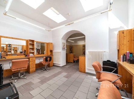 Pronájem obchodní prostory, 55 m²