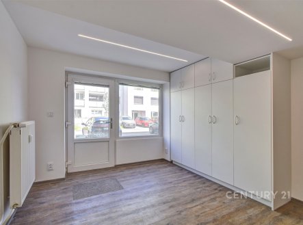 Prodej kanceláře, 29 m²