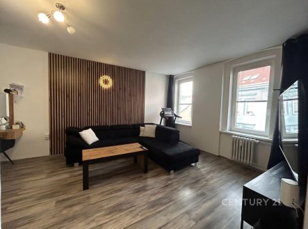 Pronájem bytu, 3+kk, 78 m²