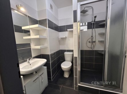 Pronájem bytu, 3+kk, 78 m²