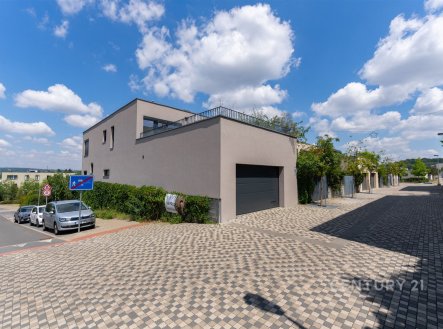 Prodej bytu, 4+kk, 217 m² obrázek