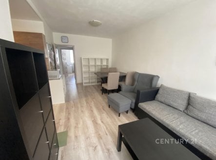 Pronájem bytu, 4+1, 68 m²
