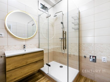 Prodej bytu, 3+kk, 86 m²