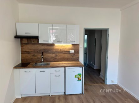 Pronájem bytu, 2+kk, 38 m²