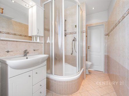 Pronájem bytu, 3+1, 64 m²
