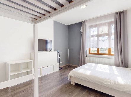 Pronájem bytu, 2+kk, 52 m²