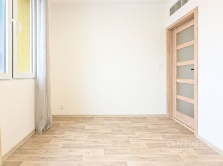 Pronájem bytu, 2+kk, 42 m²