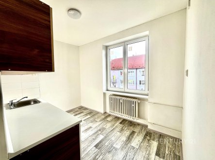 Pronájem bytu, 1+1, 35 m²