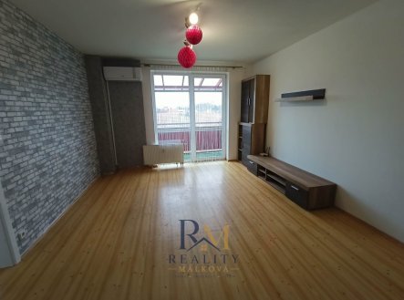 Pronájem bytu, 2+kk, 50 m²