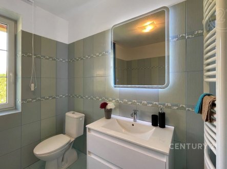 Pronájem domu/vily, 98 m²