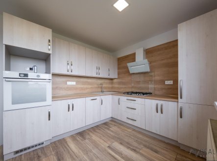 Pronájem bytu, 2+1, 58 m²
