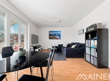 Prodej bytu, 3+kk, 1 090 m²